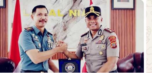 Kapolres Nias Selatan Silaturahmi ke Lanal Nias, Eratkan Sinergitas TNI–Polri